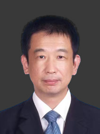 <strong>夏泉</strong>-专职律师